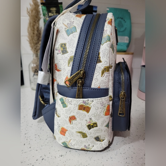 NWT Funko LOUNGEFLY Fantastic Beast Magical Books Mini Backpack Harry Potter - Picture 6 of 6